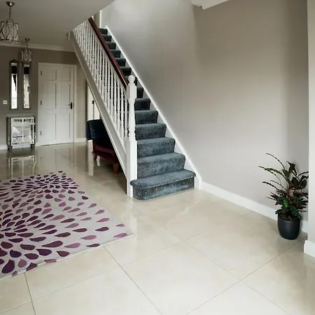 Carntullagh Heights 別荘 *